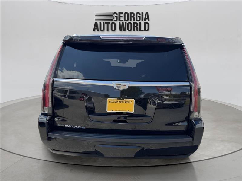 Used 2019 Cadillac Escalade ESV Luxury RWD image 14