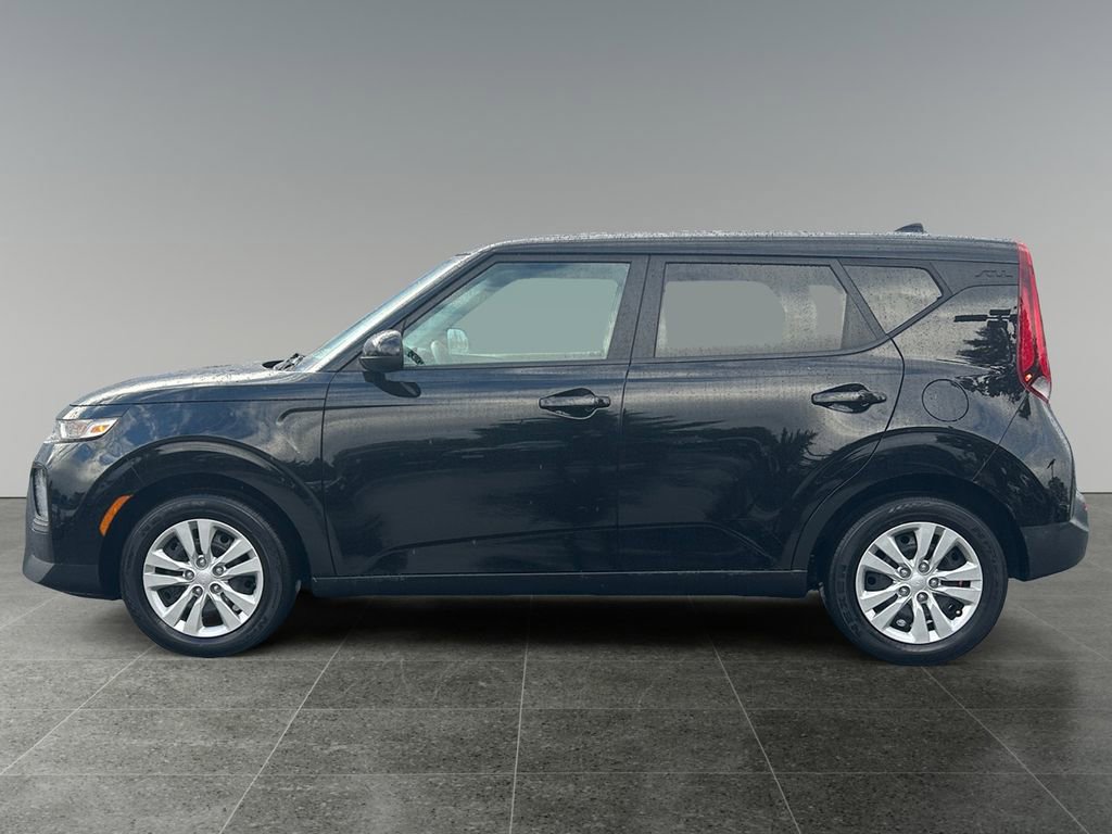 Used 2021 Kia Soul LX image 4
