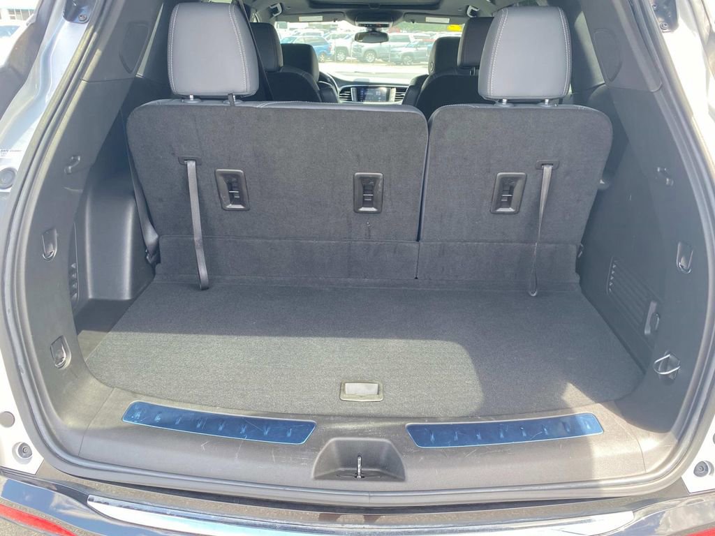 Used 2022 Buick Enclave Essence w/ Experience Buick Package image 11