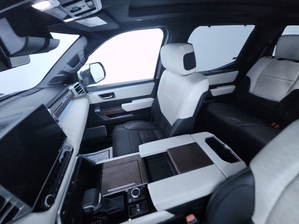 Used 2024 Toyota Tundra Capstone AWD/4WD image 25