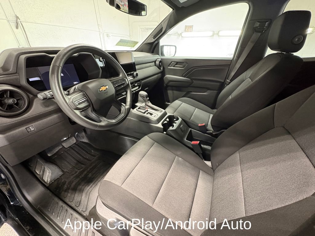 Used 2023 Chevrolet Colorado W/T image 14