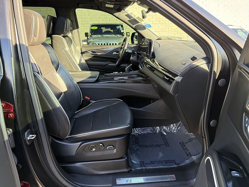 Used 2021 Cadillac Escalade Sport AWD/4WD image 28