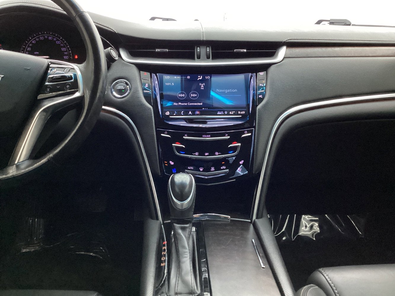 Used 2019 Cadillac XTS Luxury image 29