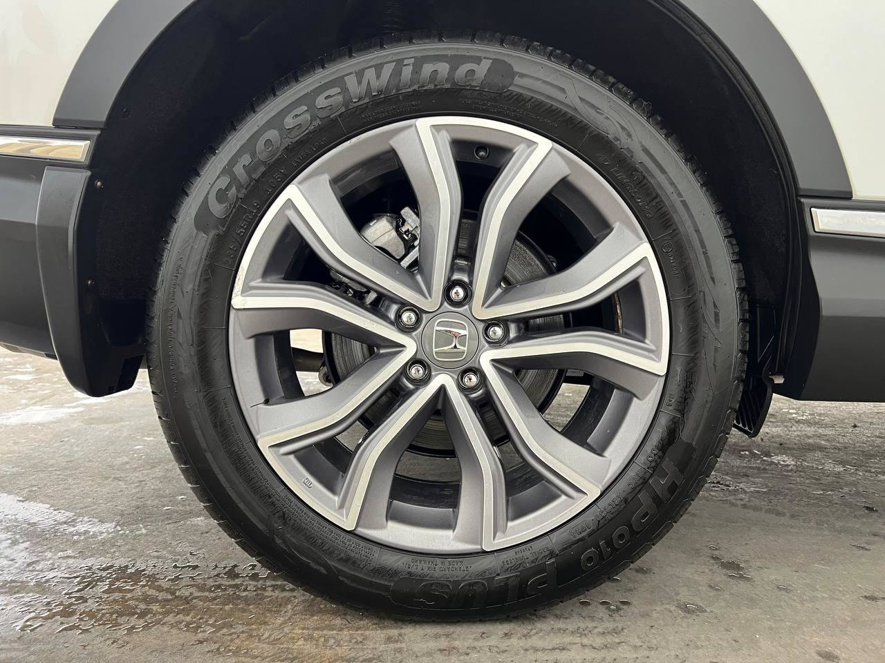 Used 2020 Honda CR-V Touring image 30