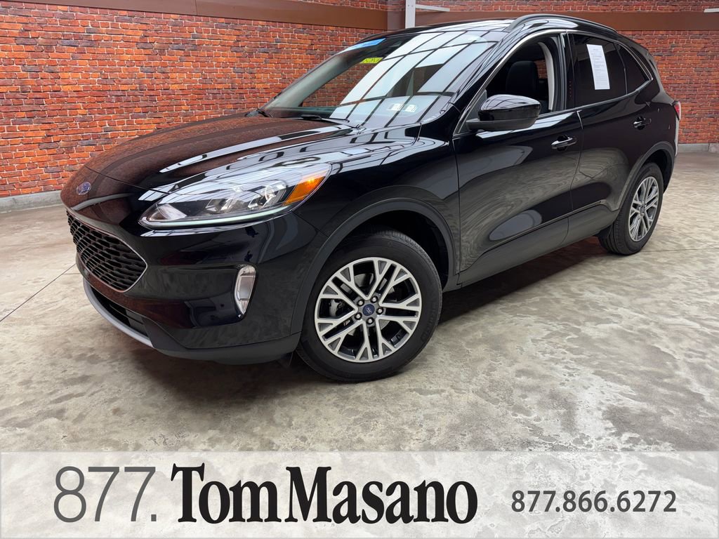 Certified 2022 Ford Escape SEL image 1