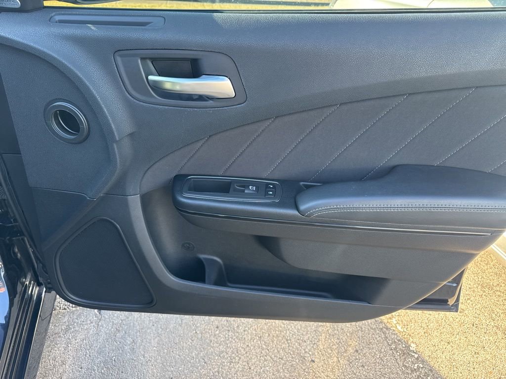 Used 2019 Dodge Charger GT w/ Blacktop Package image 40
