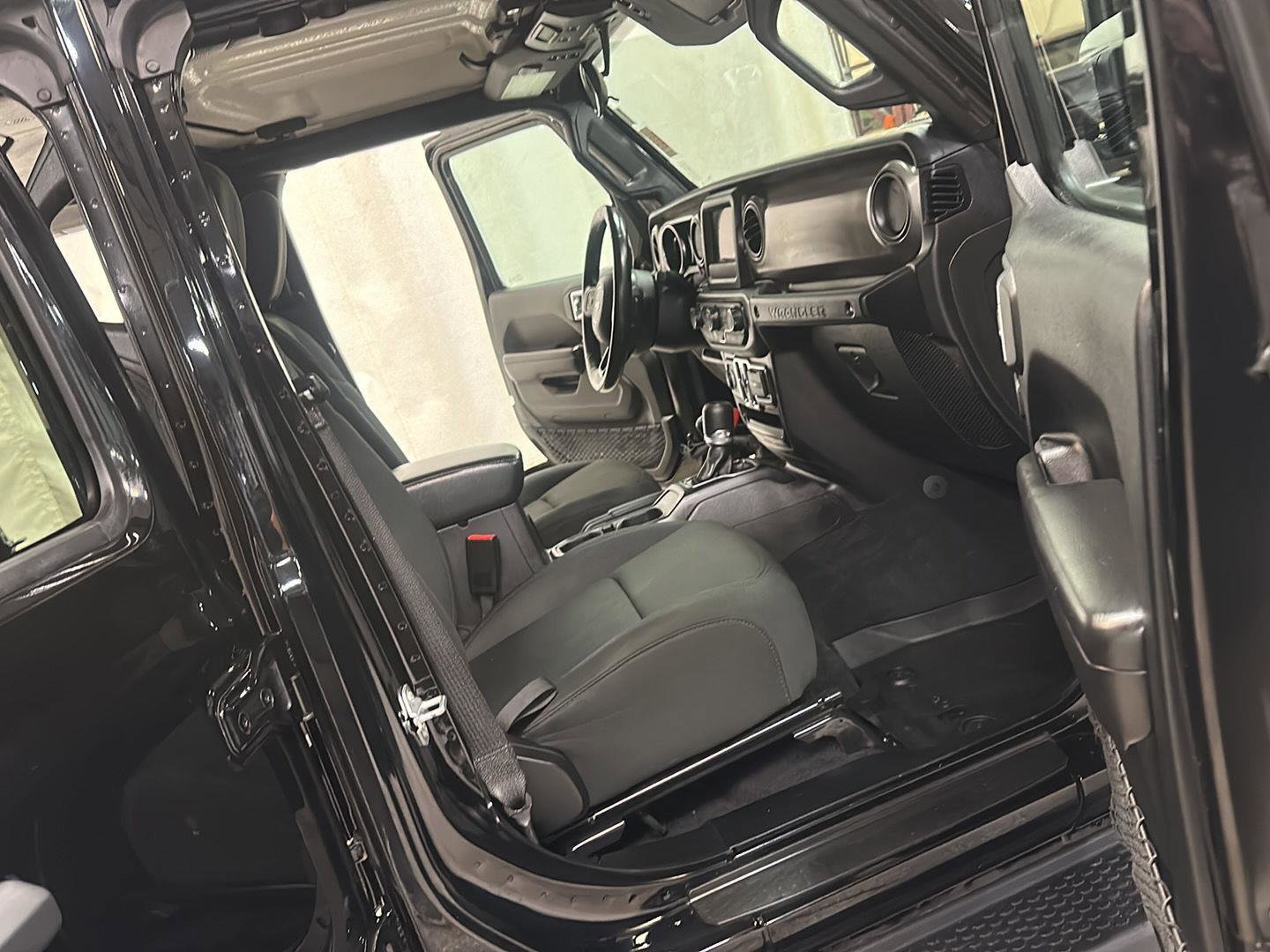 Used 2021 Jeep Wrangler Unlimited Willys image 26