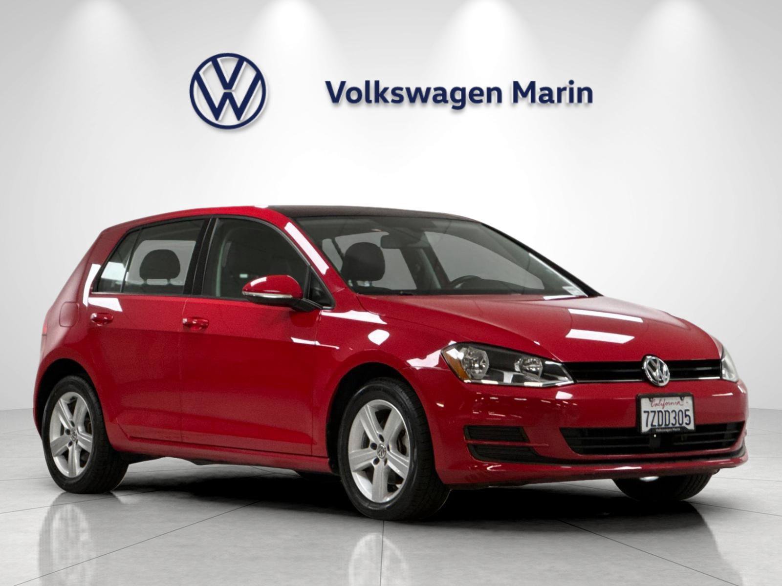 Used 2017 Volkswagen Golf S FWD image 7