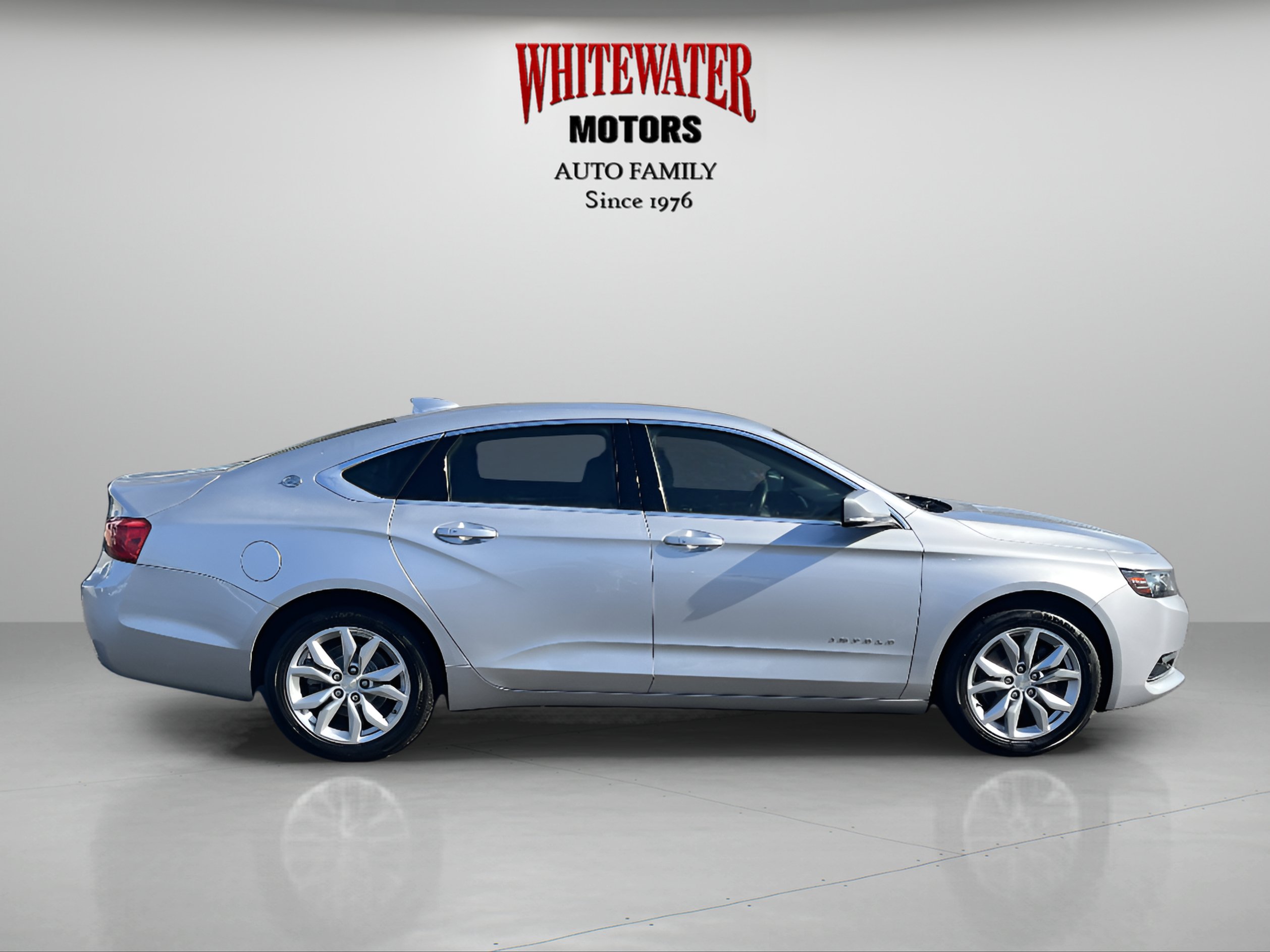 Used 2019 Chevrolet Impala LT FWD image 6