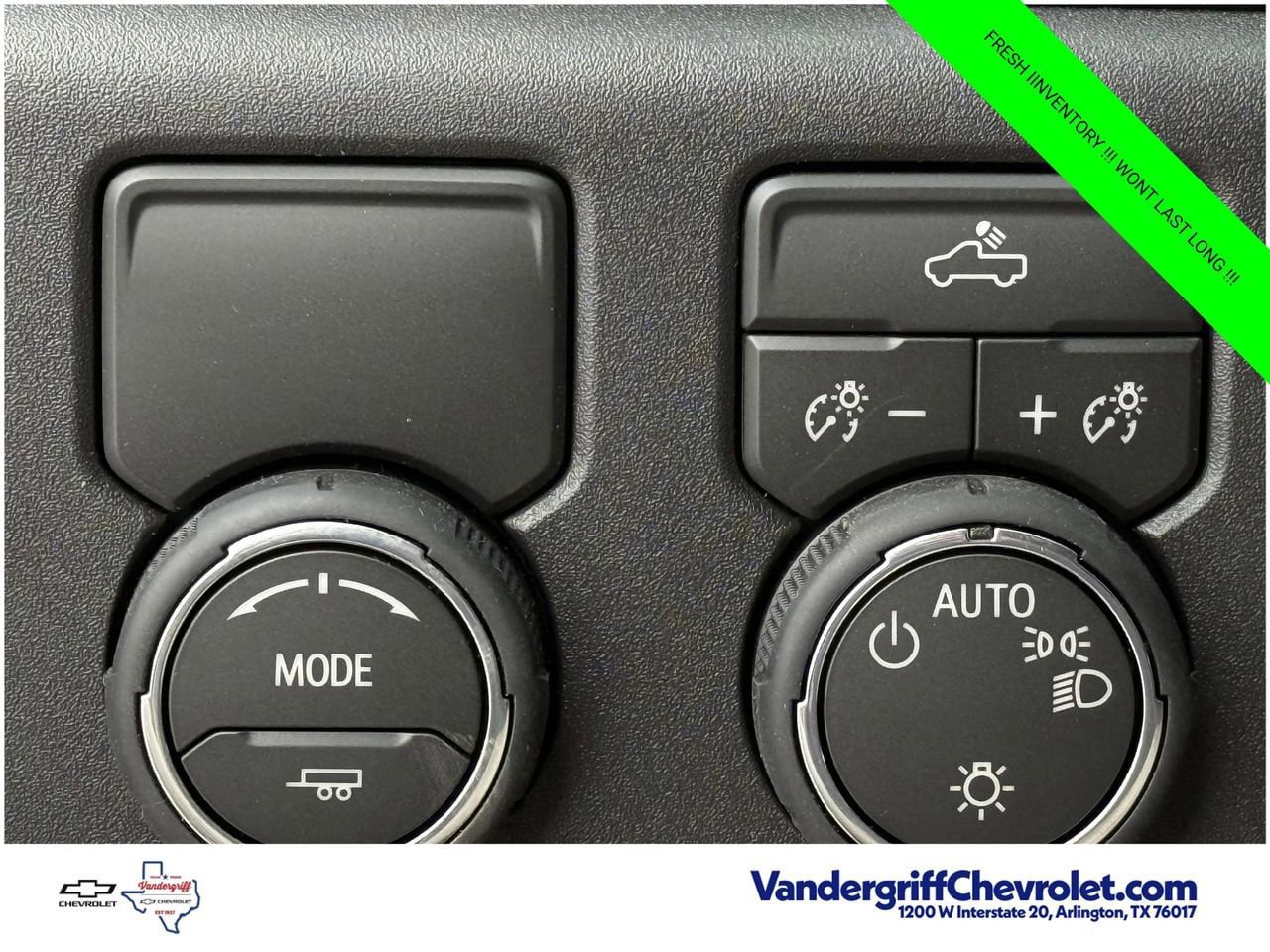 New 2026 Chevrolet Silverado 1500 LT w/ Texas Edition Plus RWD image 17