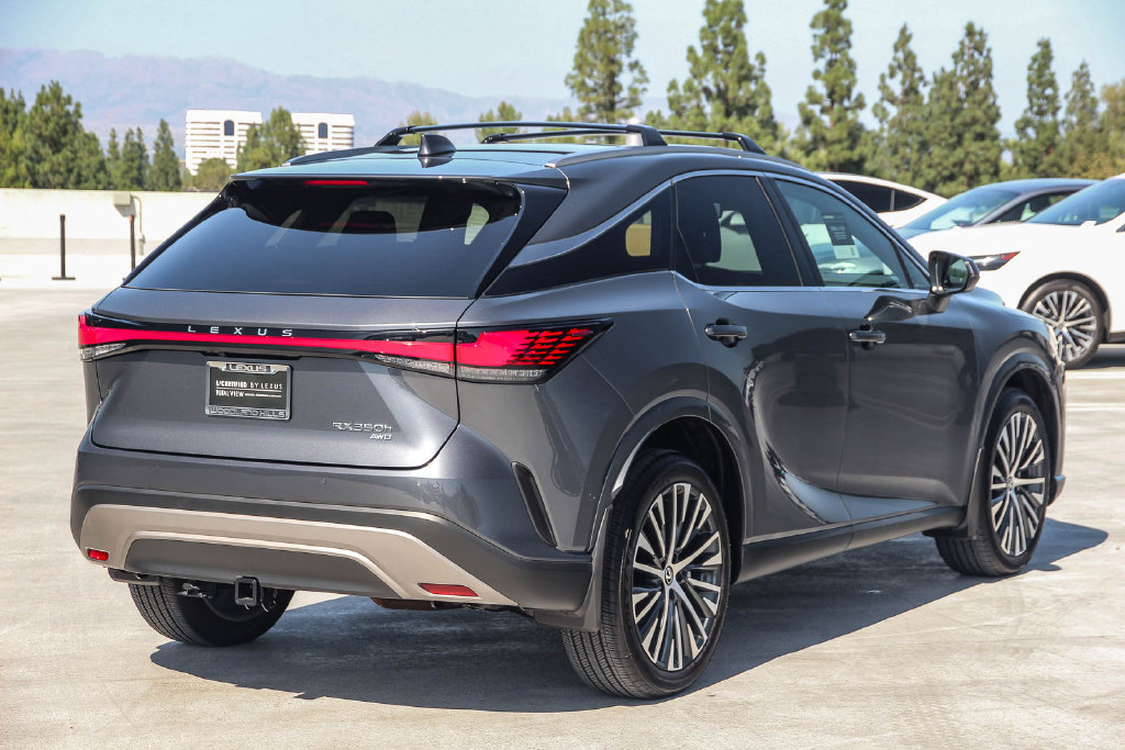 Certified 2025 Lexus RX 350 w/ Convenience Package AWD/4WD image 5