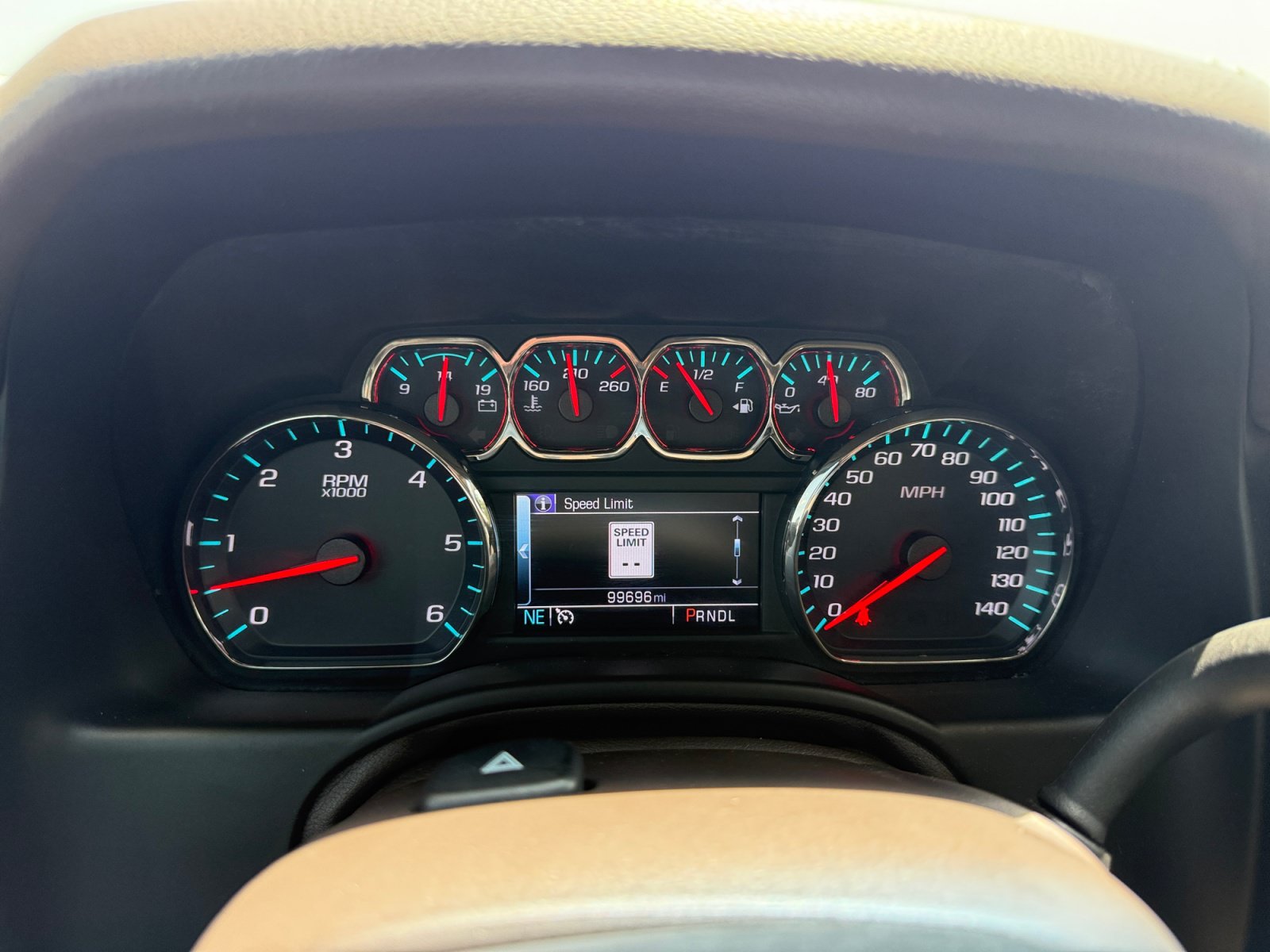 Used 2020 Chevrolet Tahoe LT RWD image 20