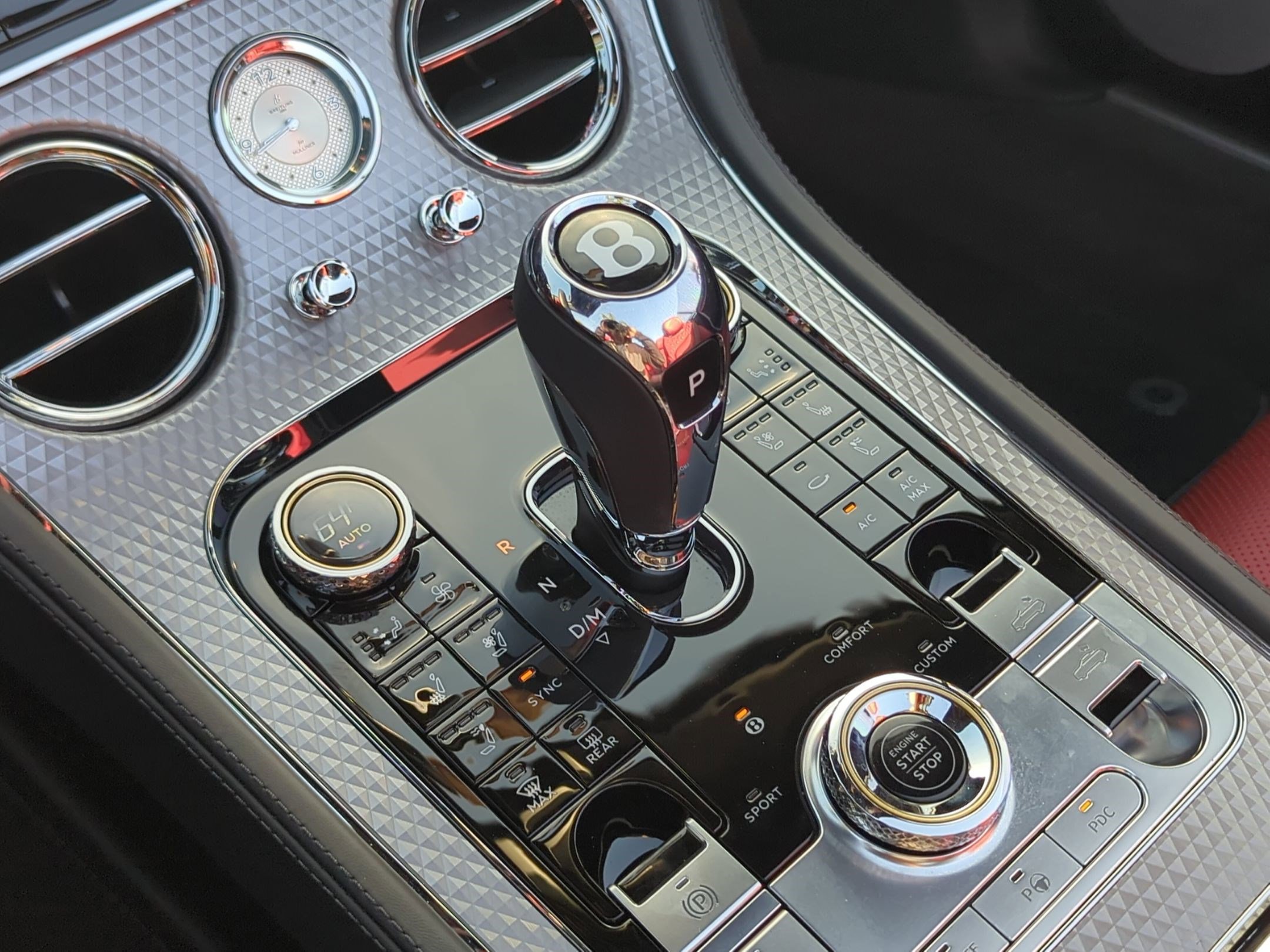 Used 2021 Bentley Continental GT V8 image 26