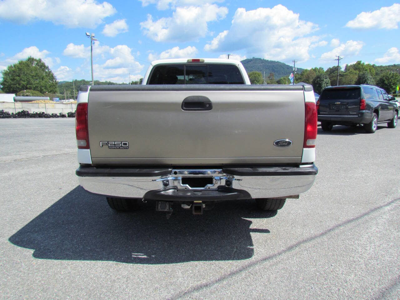 Used 2004 Ford F250 XLT AWD/4WD image 6
