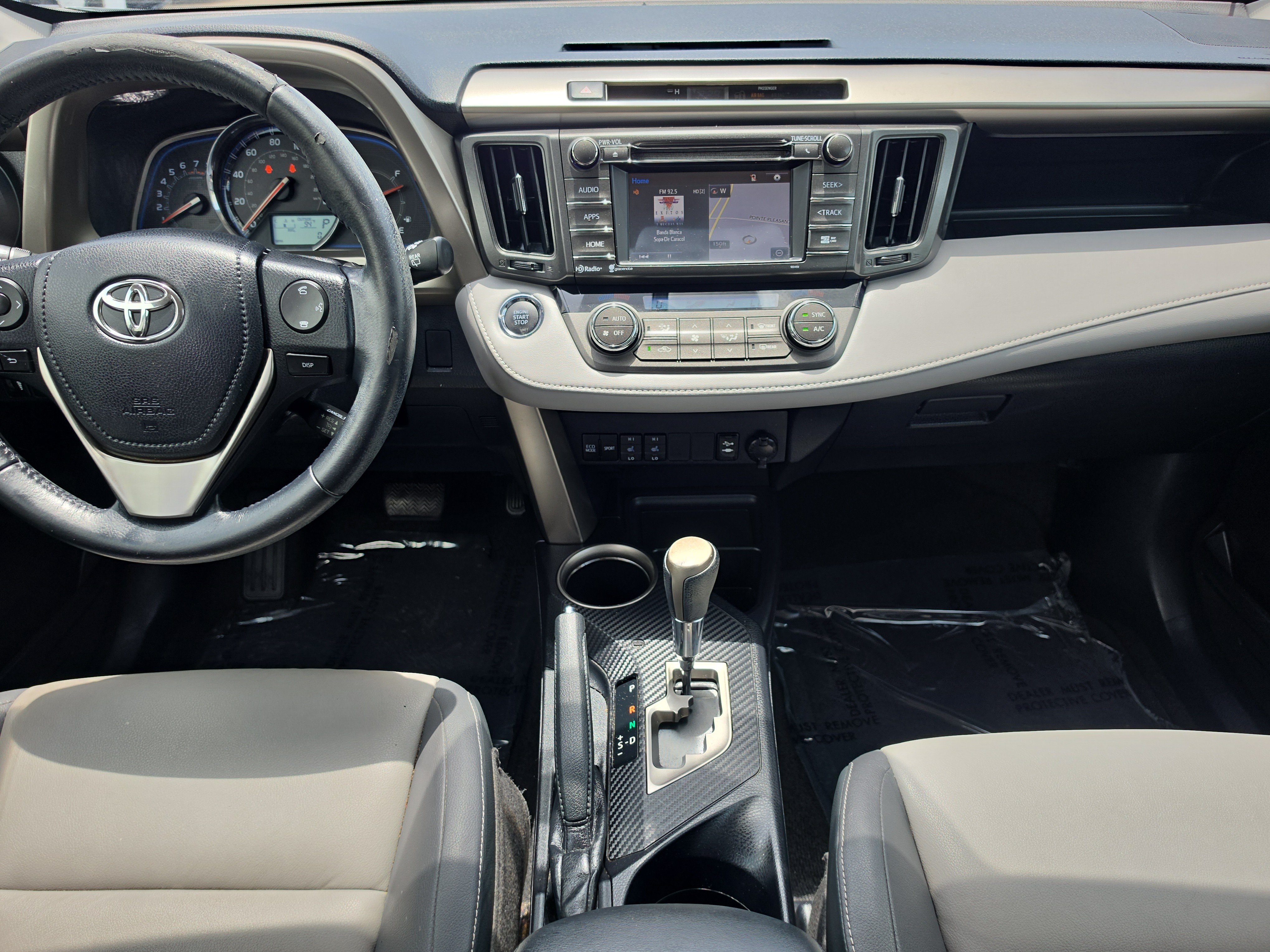 Used 2015 Toyota RAV4 Limited AWD/4WD image 15