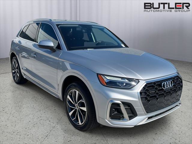 Certified 2025 Audi Q5 2.0T Premium Plus w/ Premium Plus Package AWD/4WD image 3