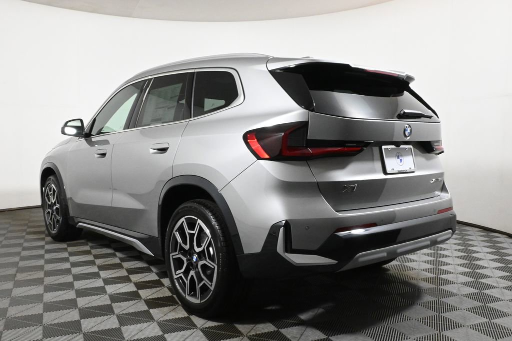 Used 2026 BMW X1 xDrive28i w/ Technology Package image 5