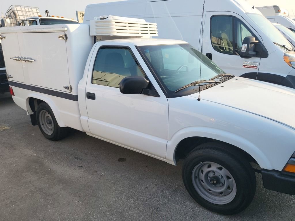 Used 2003 Chevrolet S10 Pickup 2WD Regular Cab