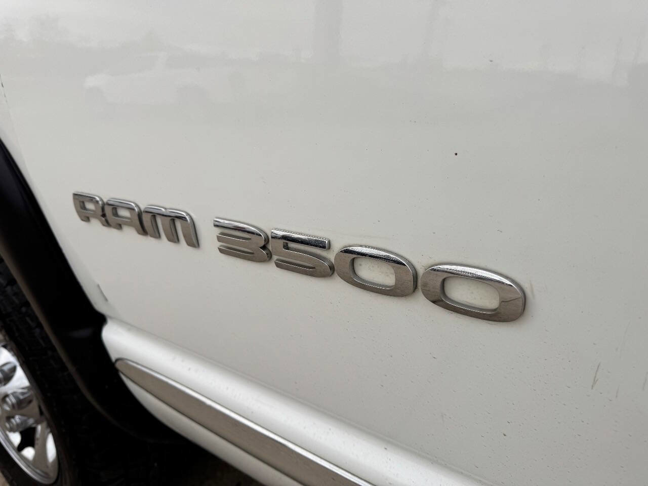 Used 2004 Dodge Ram 3500 Truck SLT image 11