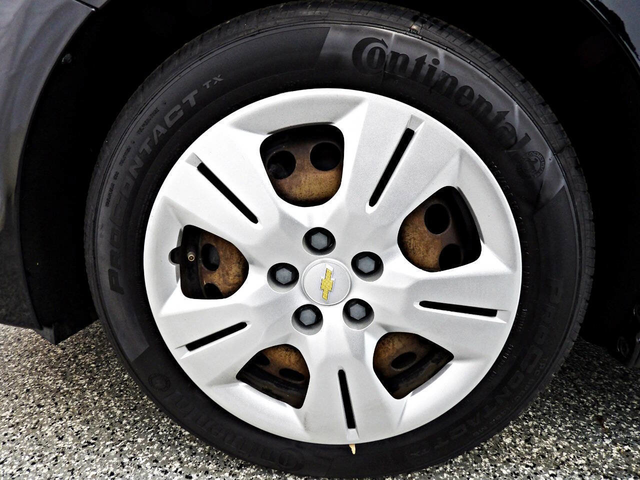 Used 2017 Chevrolet Cruze LS image 18