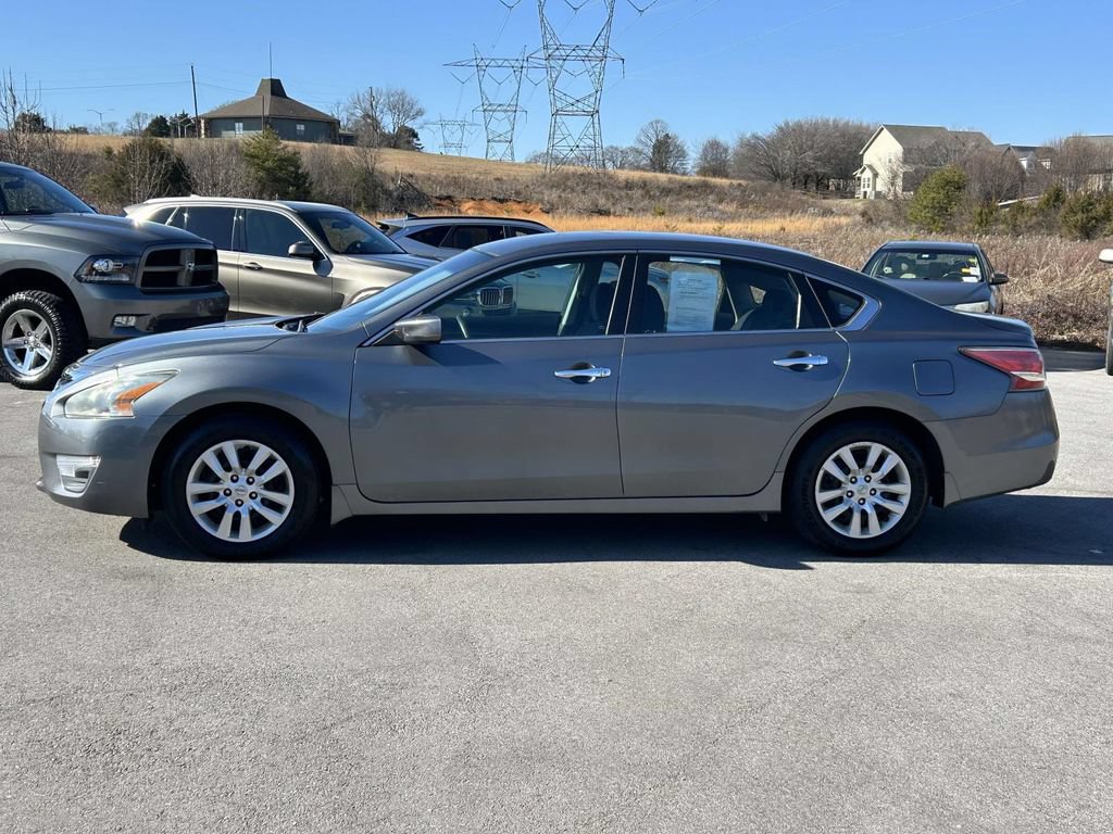 Used 2014 Nissan Altima 2.5 S FWD image 7