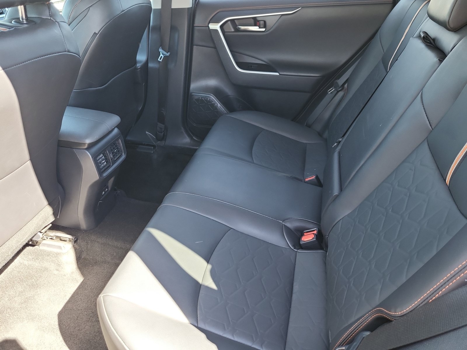 Used 2024 Toyota RAV4 Adventure AWD/4WD image 11