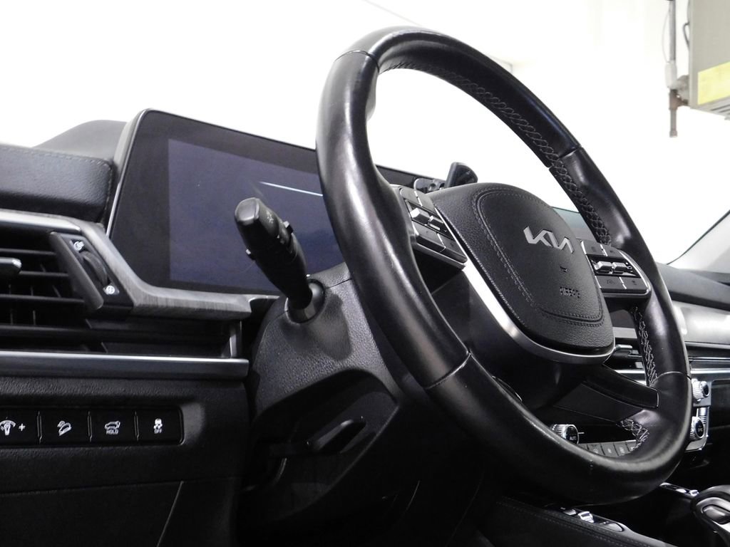 Used 2023 Kia Telluride SX X-Line image 28