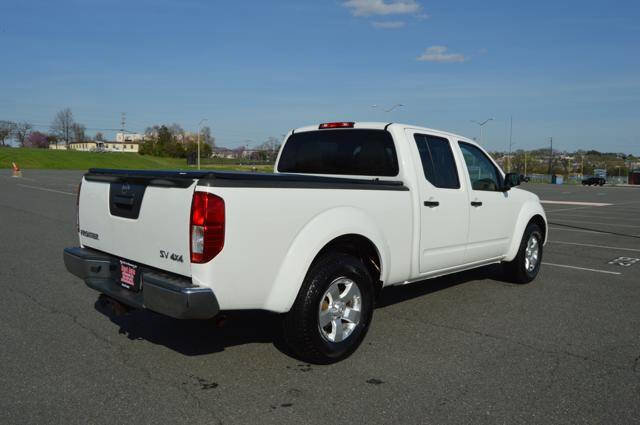 Used 2013 Nissan Frontier SV AWD/4WD image 11