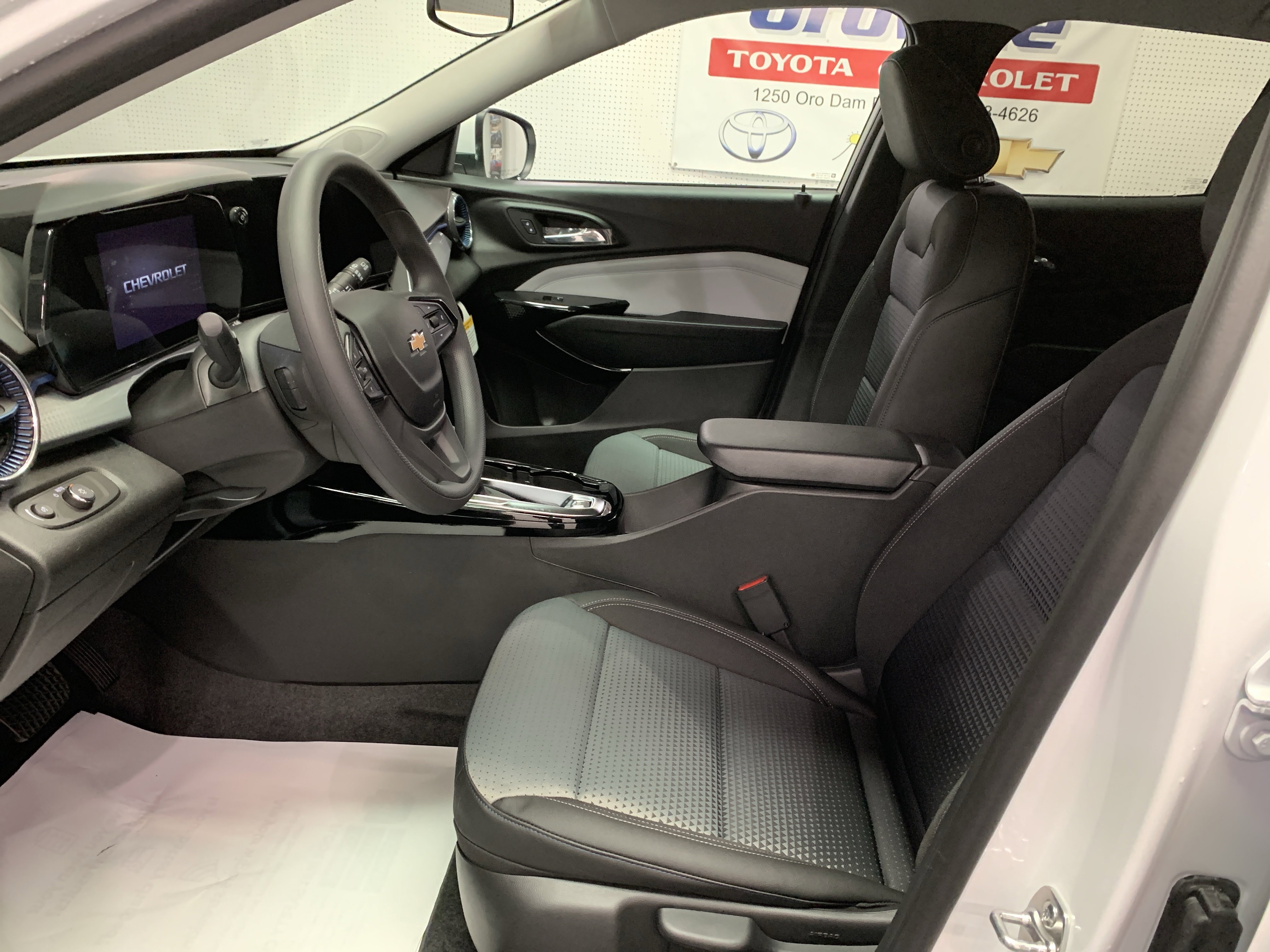 New 2026 Chevrolet Trax LT image 10