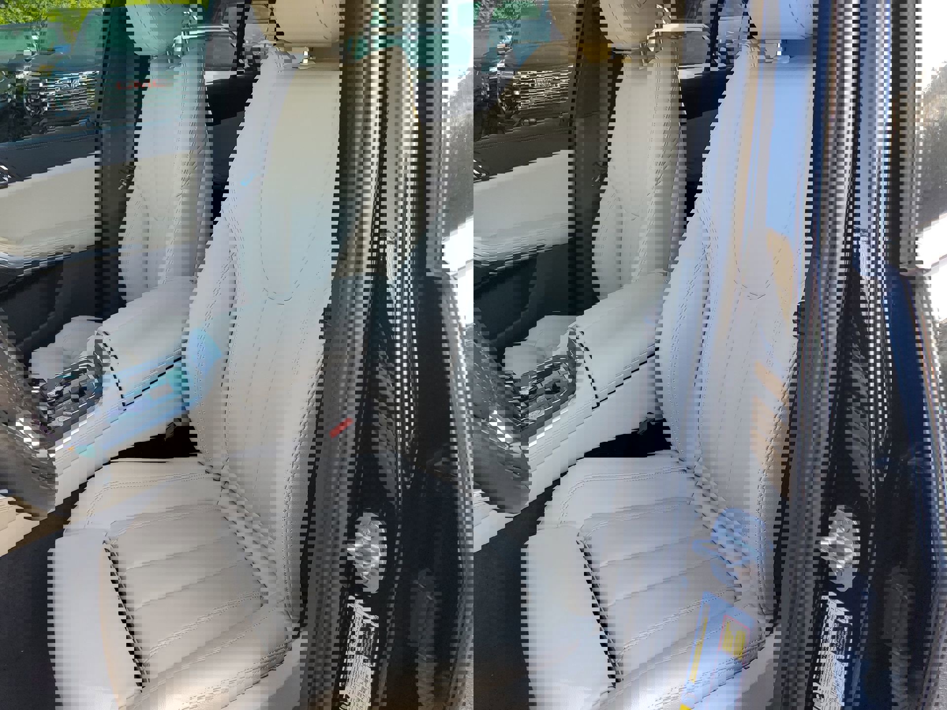 Used 2022 BMW X5 sDrive40i w/ Parking Assistance Package image 51