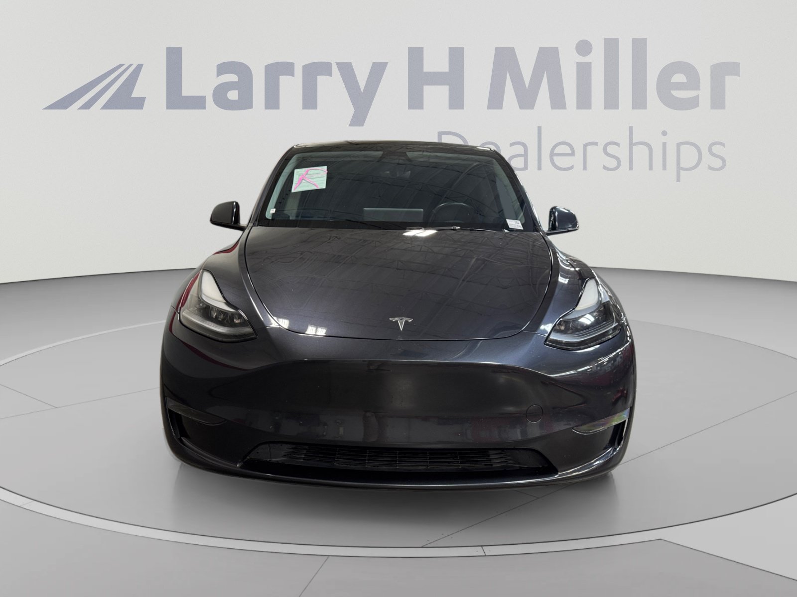 Used 2025 Tesla Model Y Long Range RWD image 8