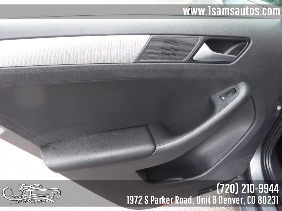 Used 2018 Volkswagen Jetta Wolfsburg Edition FWD image 38