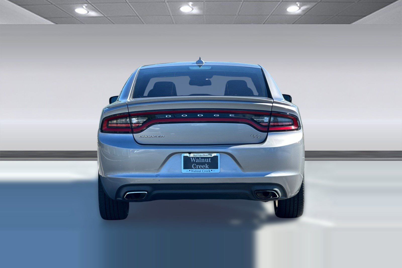 Used 2016 Dodge Charger R/T image 10