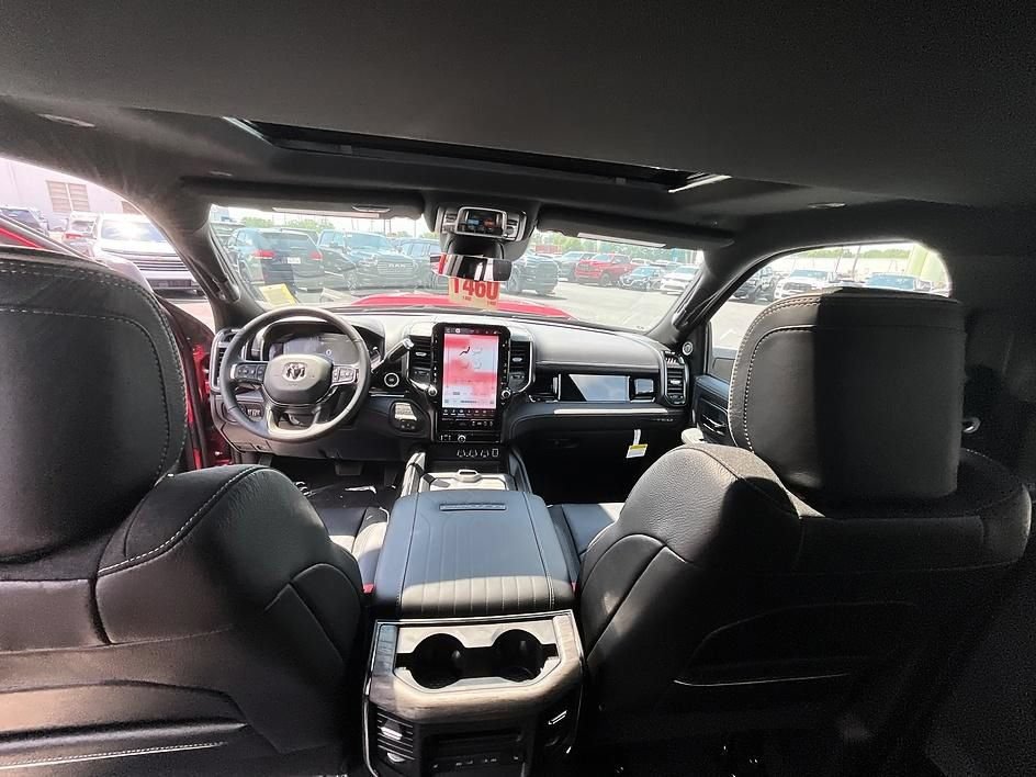 New 2026 RAM 3500 Limited AWD/4WD image 37