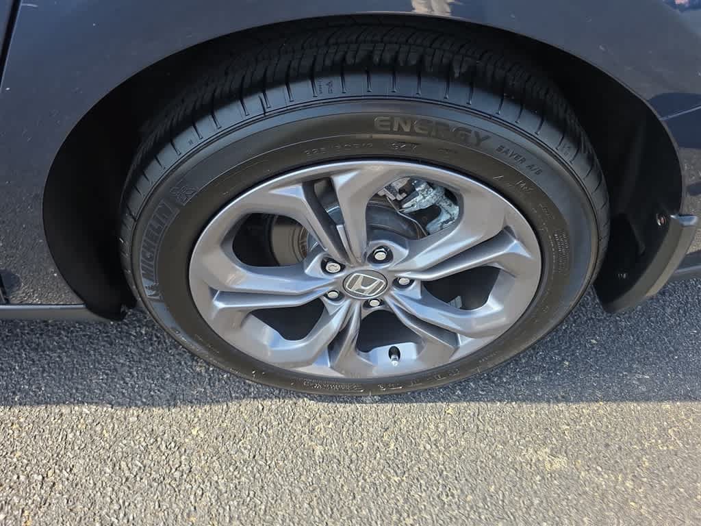 Certified 2024 Honda Accord EX image 29