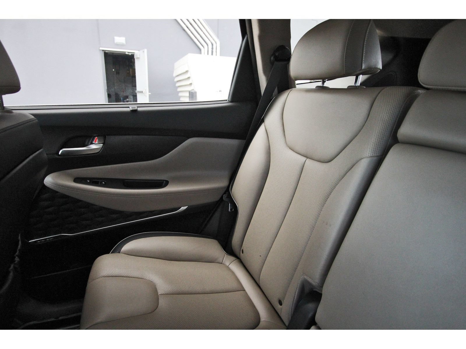 Certified 2023 Hyundai Santa Fe Limited AWD/4WD image 13