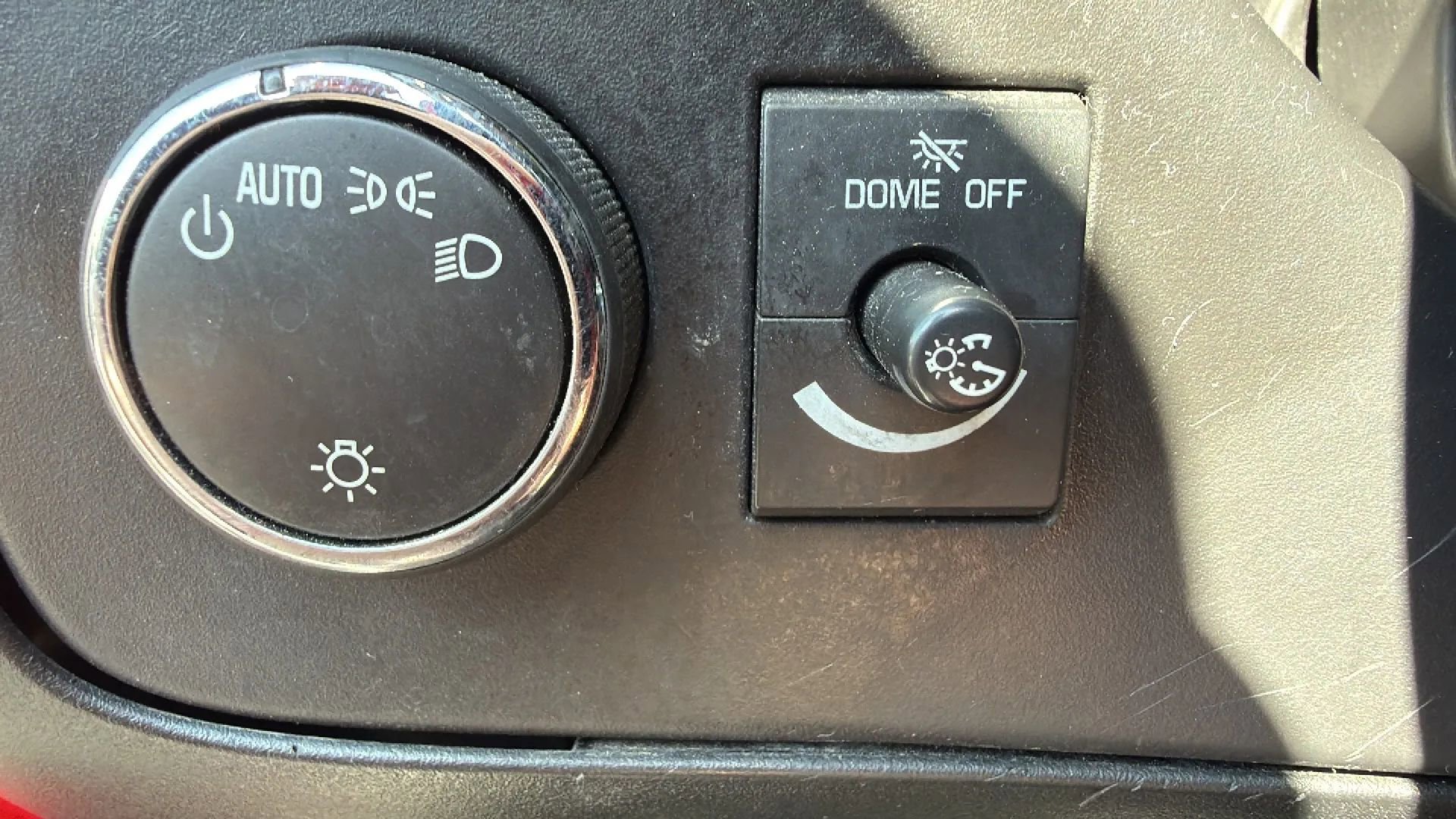 Used 2019 Chevrolet Express 3500 w/ Driver Convenience Package image 19