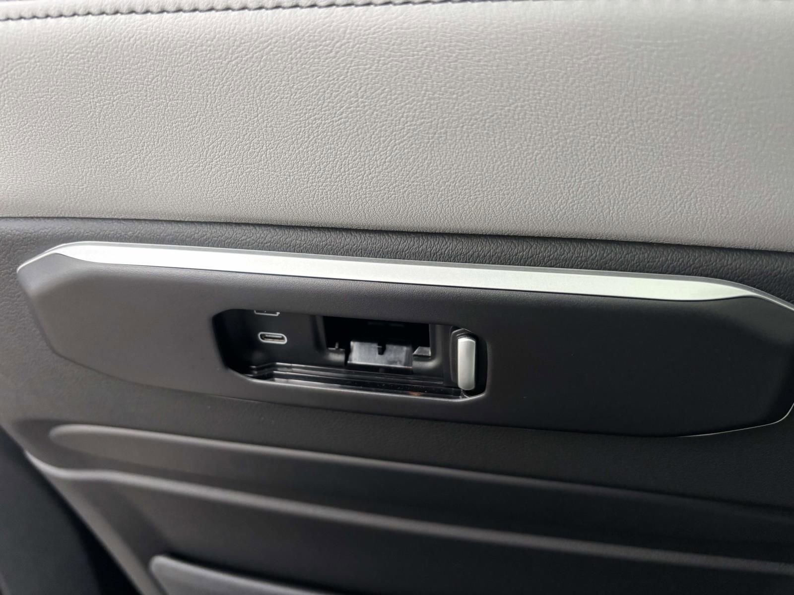 New 2026 BMW X5 M60i AWD/4WD image 34
