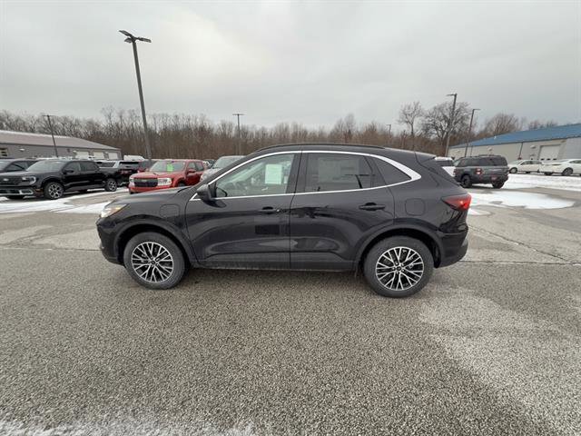 New 2026 Ford Escape SE image 2
