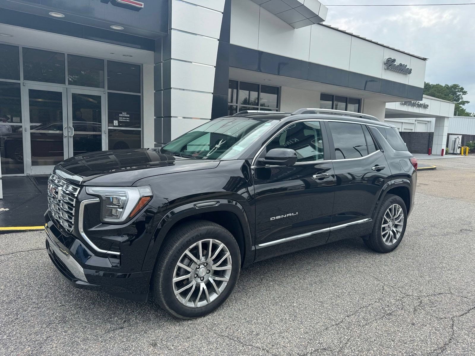 Certified 2026 GMC Terrain Denali AWD/4WD image 3