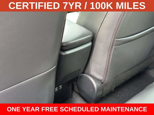 Used 2024 Toyota Prius XLE FWD image 16