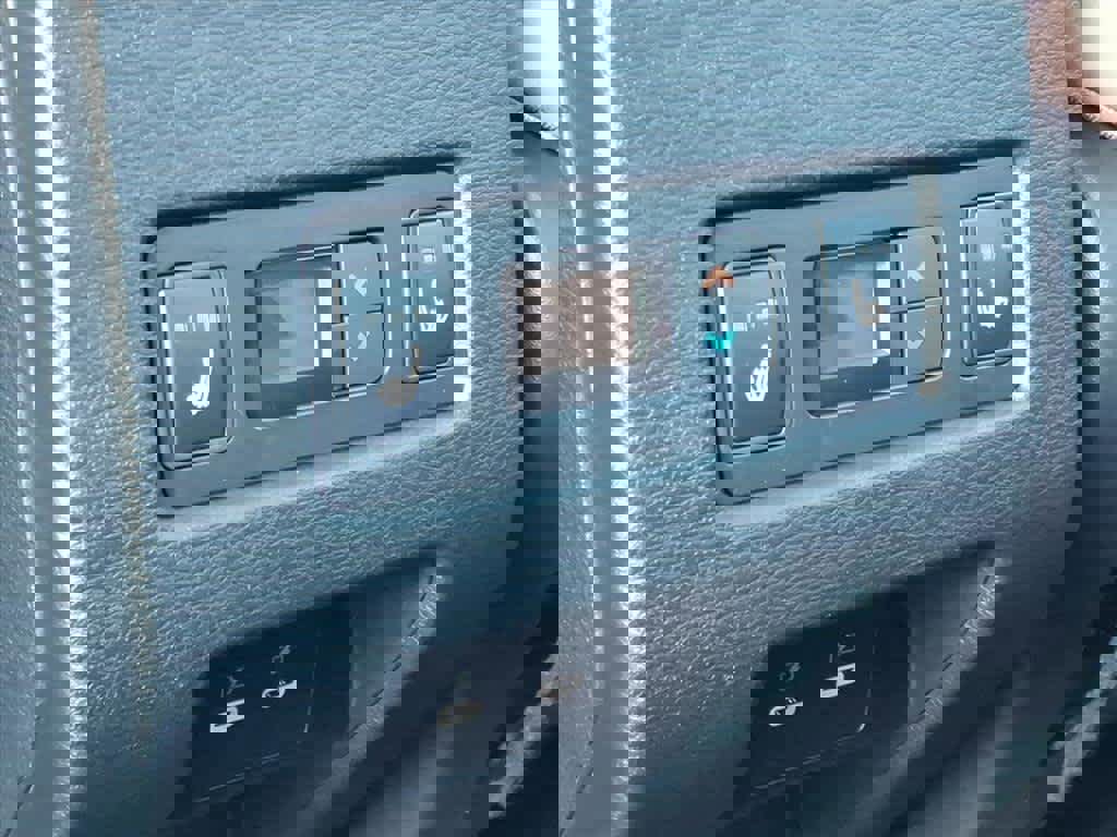 New 2026 Mitsubishi Outlander SEL image 15