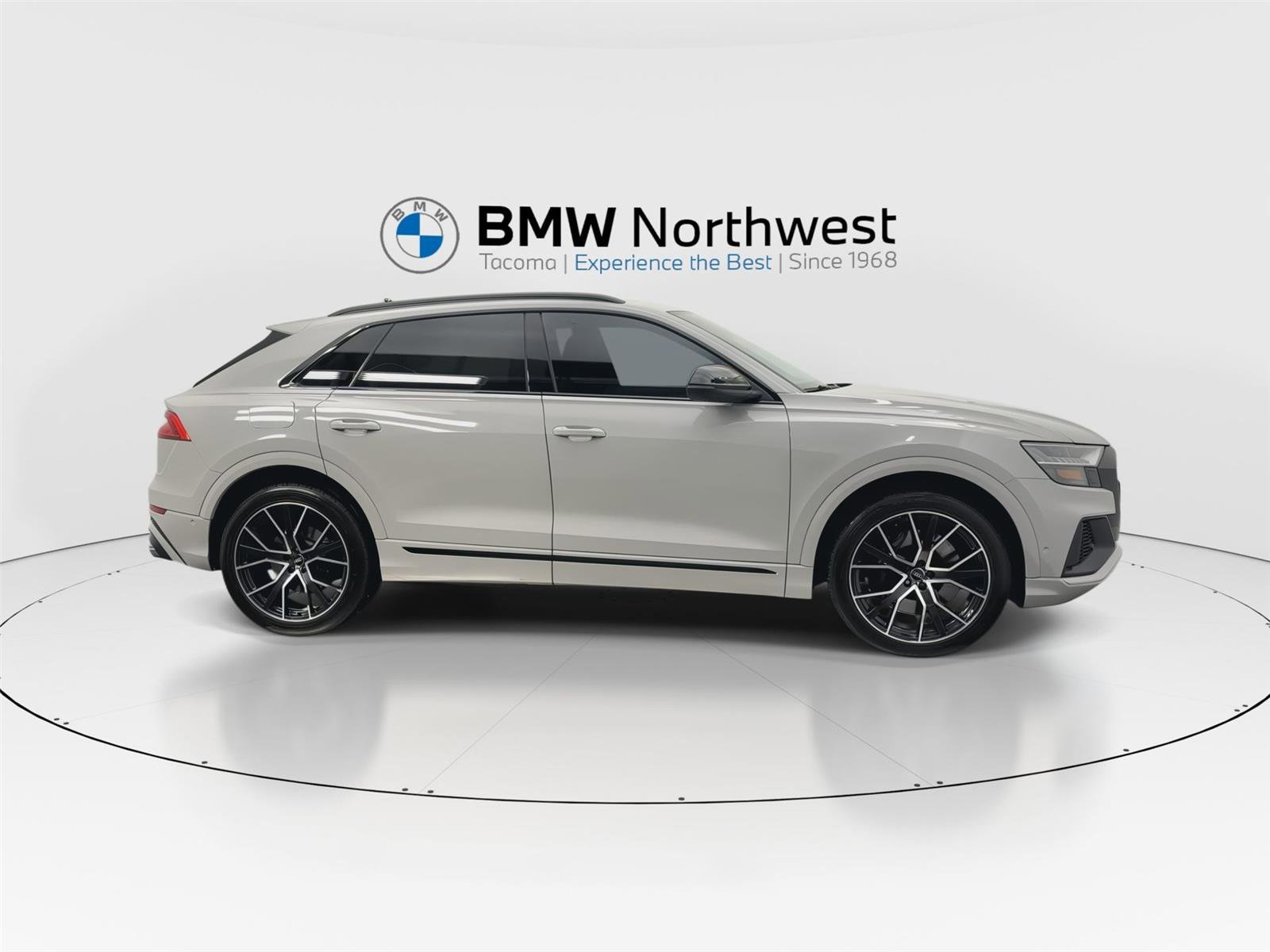 Used 2020 Audi SQ8 Prestige w/ Prestige Package image 5