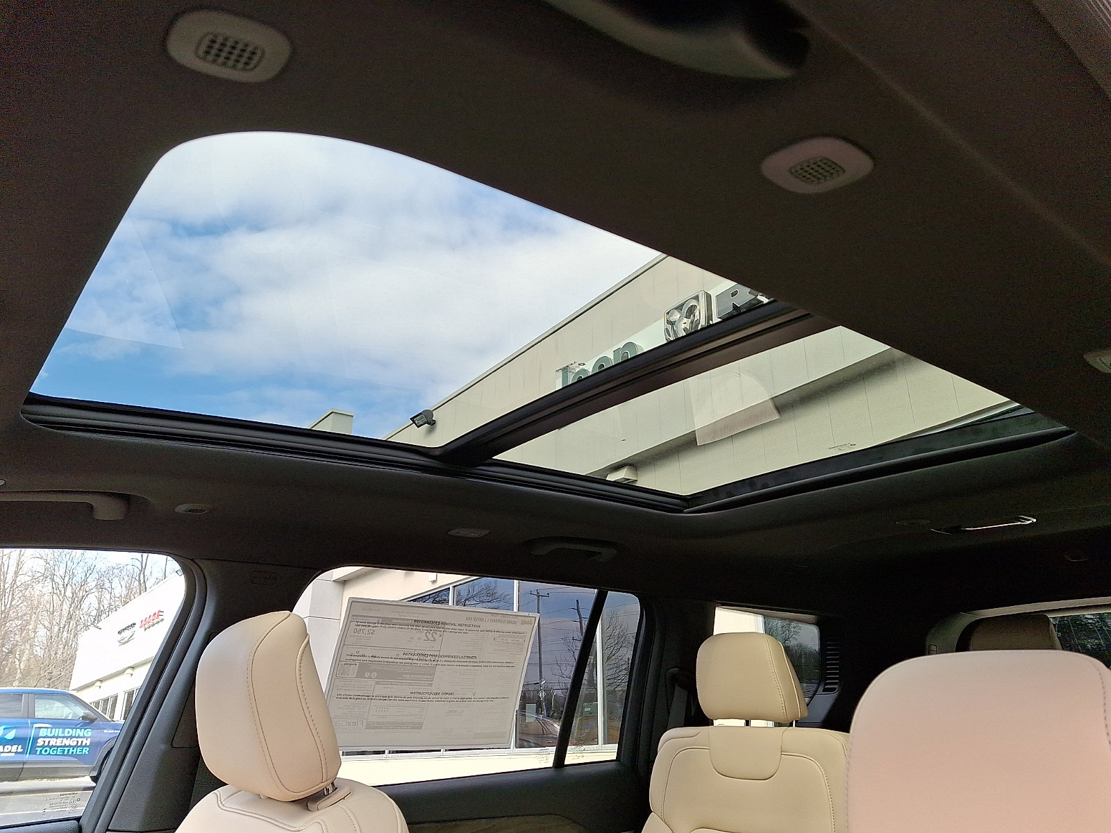 New 2026 Jeep Grand Cherokee L Limited image 10