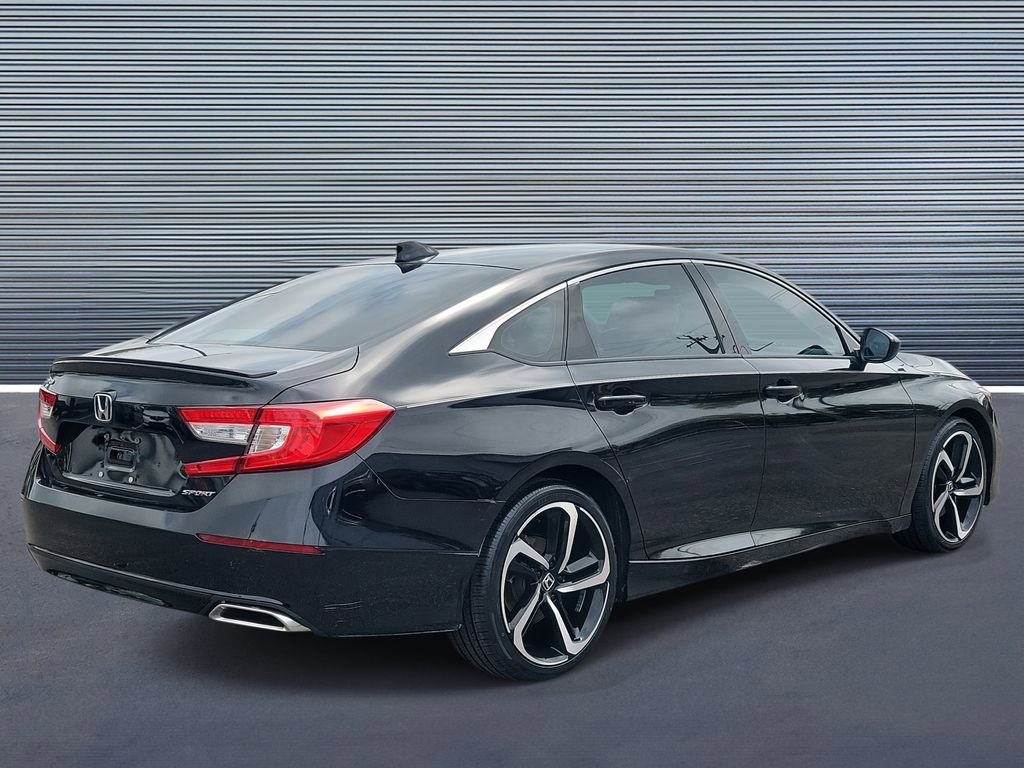 Used 2022 Honda Accord Sport image 3