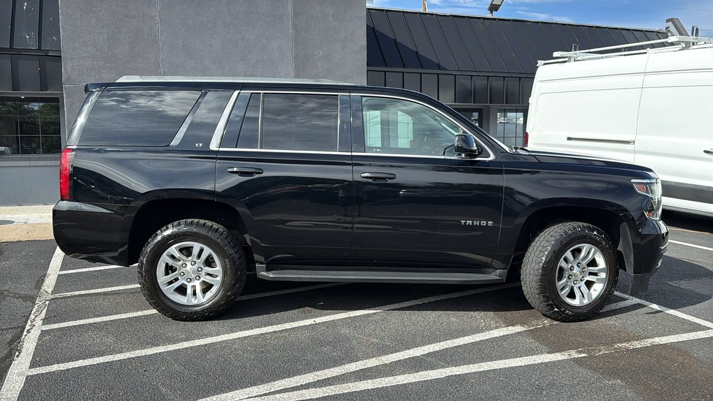 Used 2018 Chevrolet Tahoe LT AWD/4WD image 2