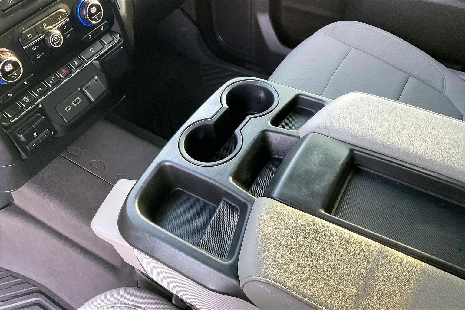 Used 2020 Chevrolet Silverado 2500 LT w/ Texas Edition image 13