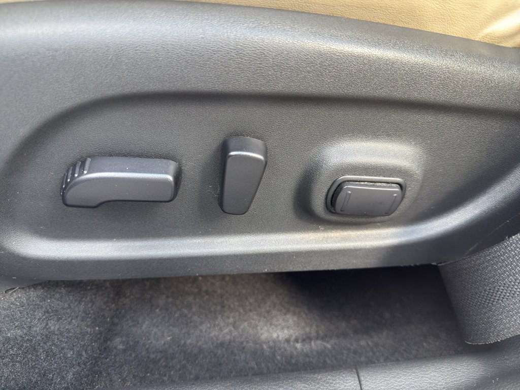 Used 2021 Nissan Murano SV w/ SV Special Edition Package image 11