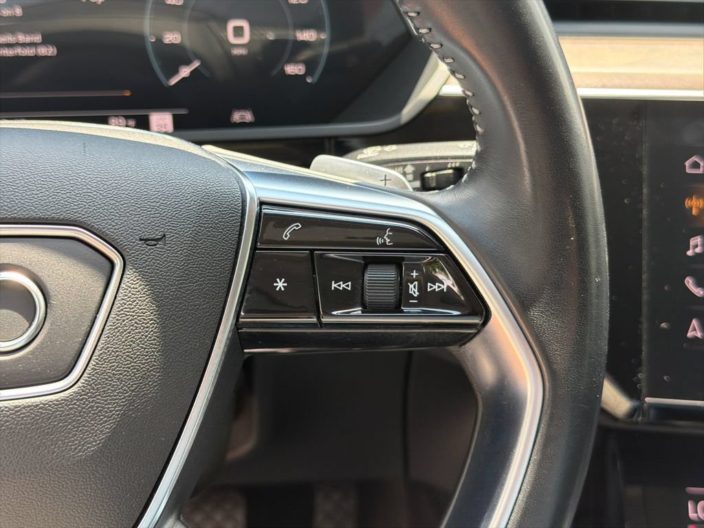 Used 2019 Audi e-tron Premium Plus AWD/4WD image 26