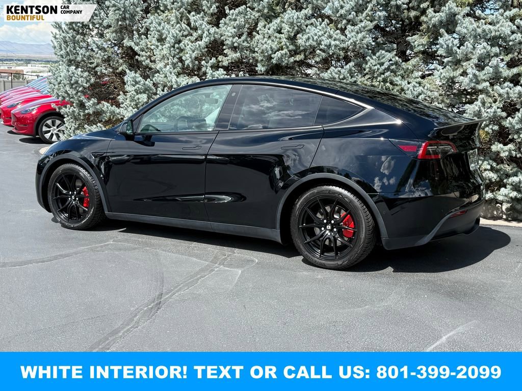 Used 2023 Tesla Model Y Long Range AWD/4WD image 5